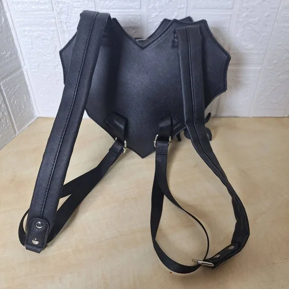 Mad Engine Fine By Me Black Spiderweb Heart Straps Goth Backpack Purse - Picture 11 of 11